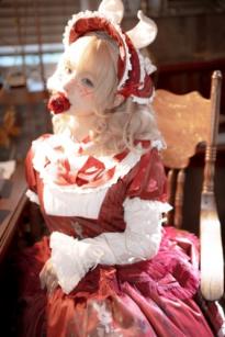 蠢沫沫-橱窗娃娃 cosplay艺术私房，精致洋娃娃造型，大胆红白束缚诱惑，演绎梦幻视觉盛宴