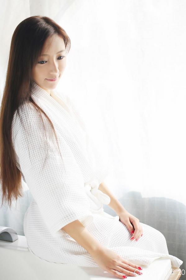 《mygirl 王馨瑶(Yanni) 制服写真 VOL.095》第24张,模特王馨瑶(Yanni),mygirl,制服主题,全套60张