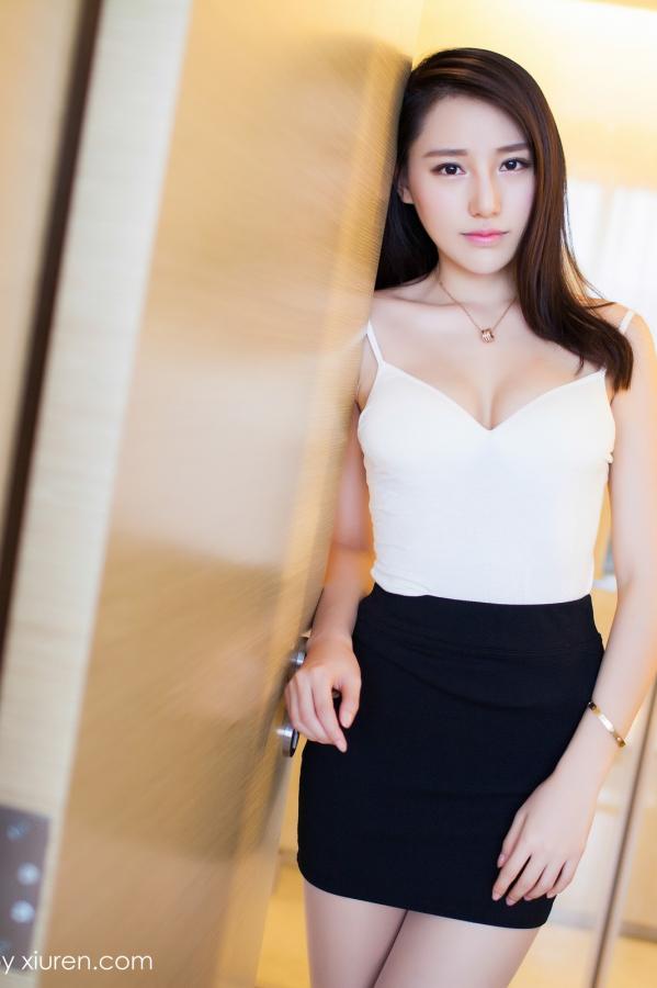 《爱蜜社 劉奕寧(刘奕宁) 制服写真 VOL.023》第21张,模特劉奕寧(刘奕宁),爱蜜社,制服主题,全套54张