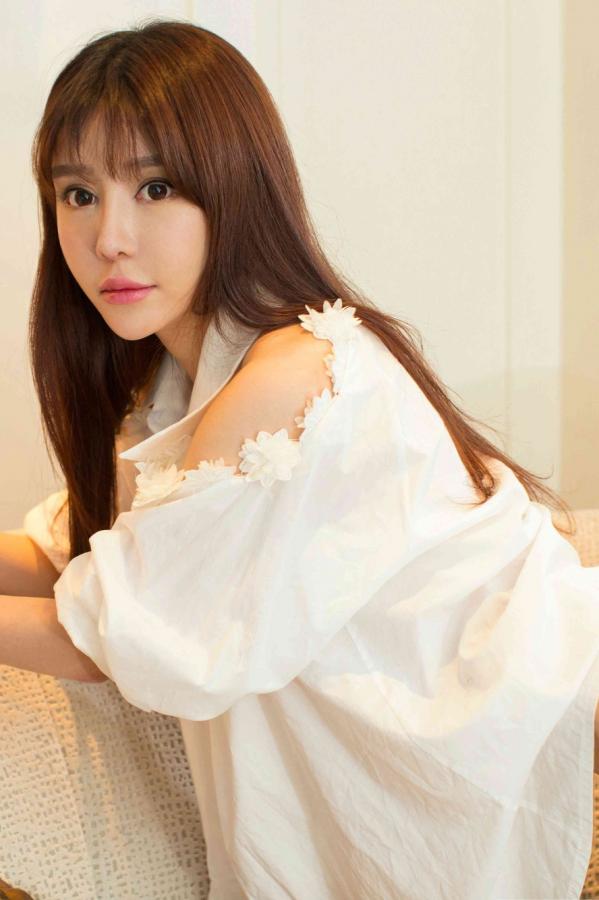 《Ugirl尤果网 容容容Alice(Alice) 爱尤物写真 第112期》第63张,模特容容容Alice(Alice),爱尤物主题,全套70张