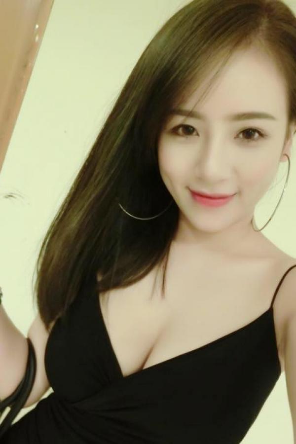 《Phương Lan Nguyễn 私房照写真》第13张,模特Phương Lan Nguyễn,私房照主题,全套33张