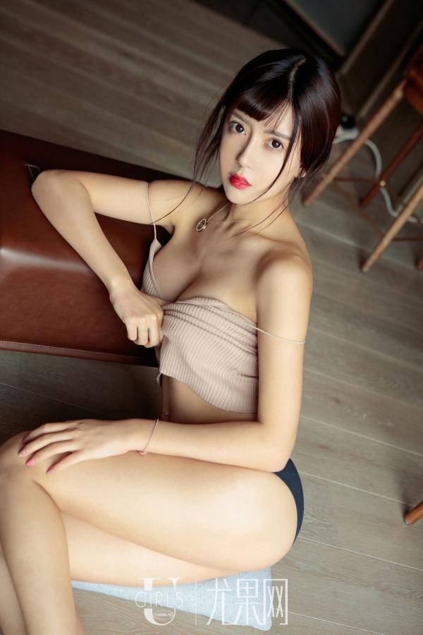 B站暴躁少女CSGO视频